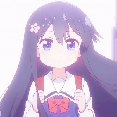 女子挖野菜挖到大蛇 双方都吓坏了